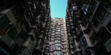 cité sensible visite quartier minibus